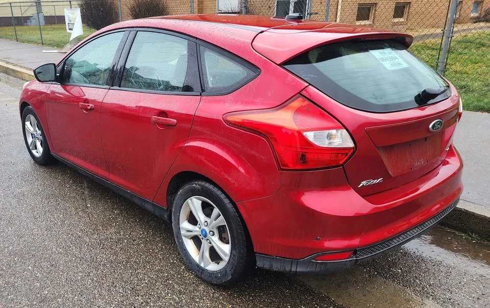 2012 Ford Focus - Image 7 of 12