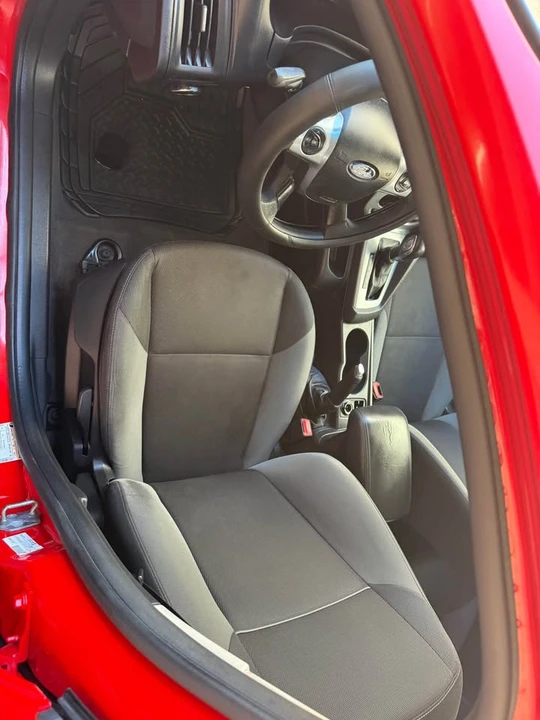 2012 Ford Focus 3rd Gen - Image 8 of 10