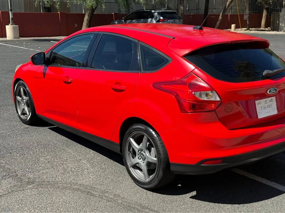 2012 Ford Focus 3rd Gen - Image 2 of 10