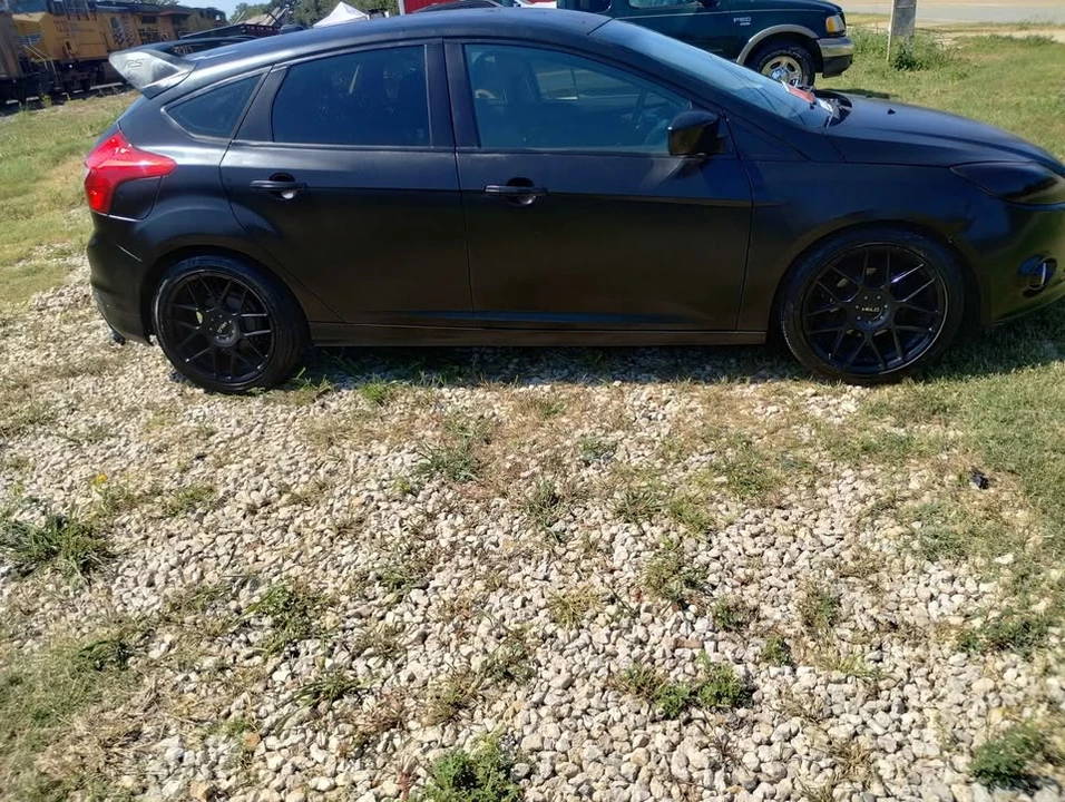 2012 Ford Focus 3rd Gen - Image 2 of 9