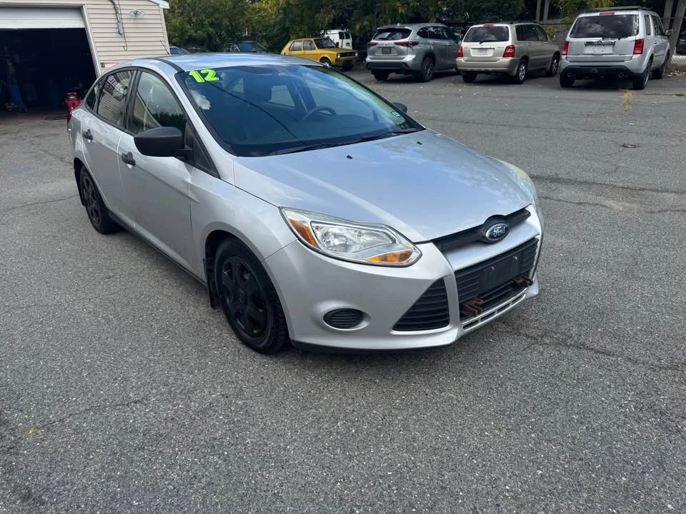 2012 Ford Focus 3rd Gen - Image 2 of 12