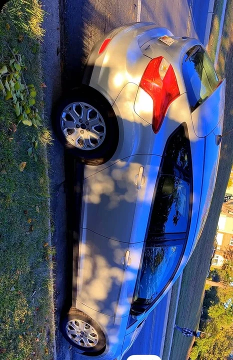 2012 Ford Focus 3rd Gen - Image 2 of 2