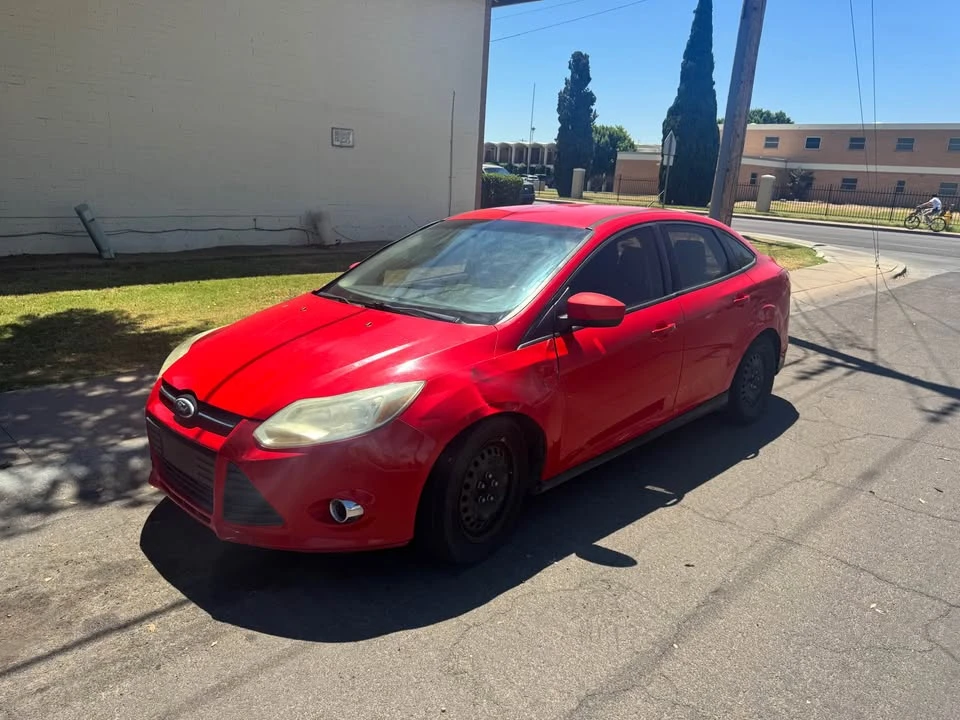 2012 Ford Focus 3rd Gen - Image 2 of 13