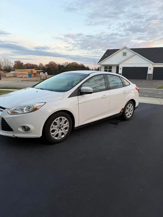 2012 Ford Focus 3rd Gen - Image 2 of 19