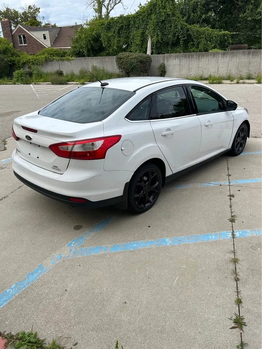 2012 Ford Focus 3rd Gen - Image 4 of 13