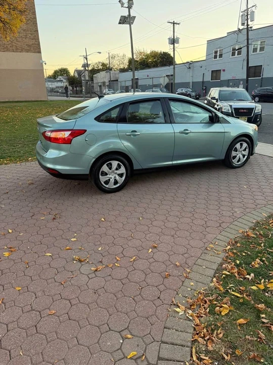 2012 Ford Focus 3rd Gen - Image 6 of 13