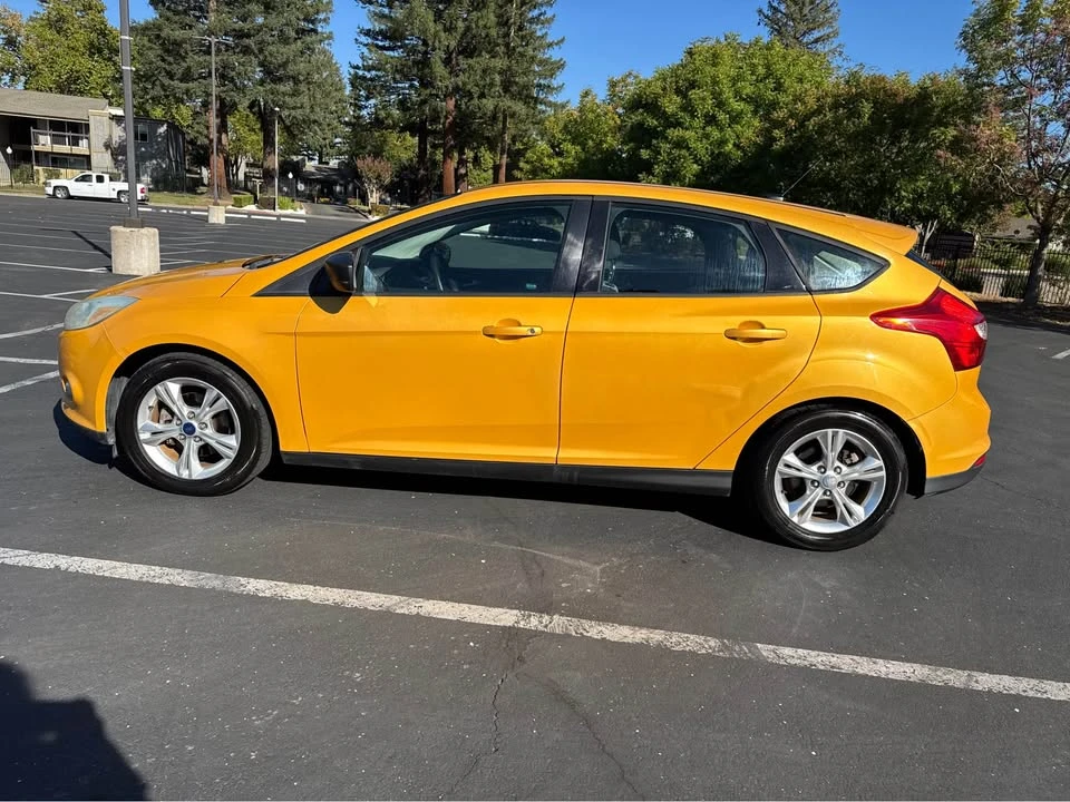2012 Ford Focus 3rd Gen - Image 2 of 11