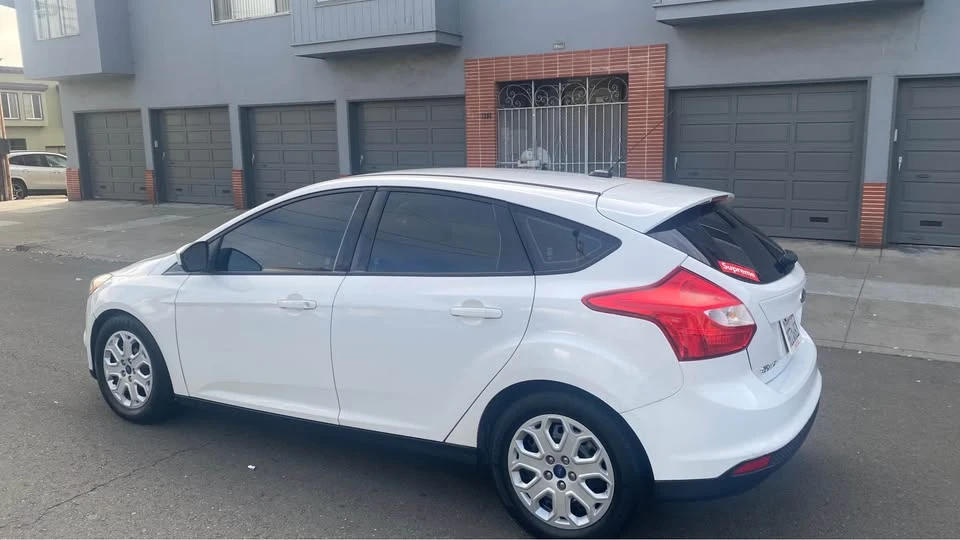 2012 Ford Focus 3rd Gen - Image 3 of 10