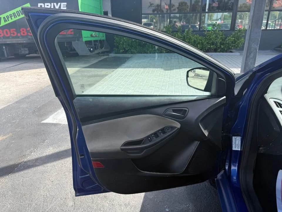 2012 Ford Focus 3rd Gen - Image 7 of 15