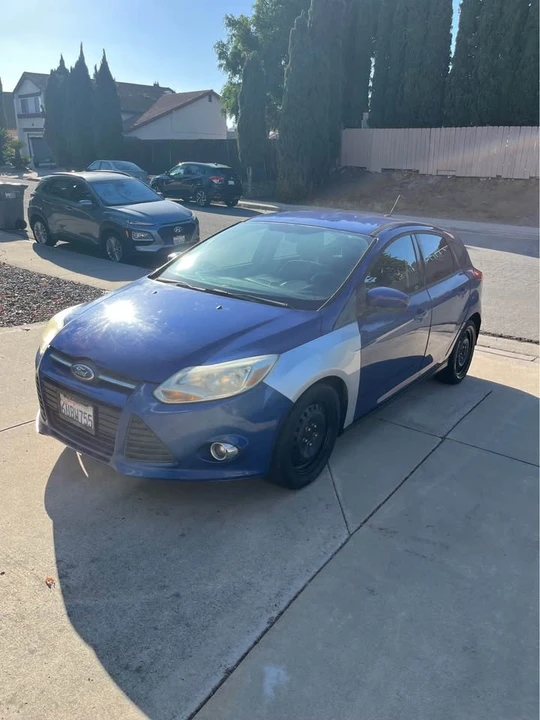 2012 Ford Focus 3rd Gen - Image 2 of 11
