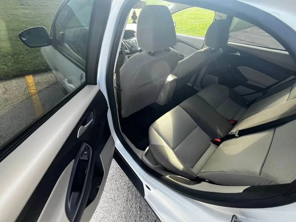 2012 Ford Focus 3rd Gen - Image 16 of 20