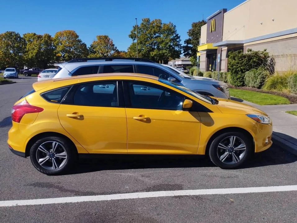 2012 Ford Focus 3rd Gen - Image 2 of 9