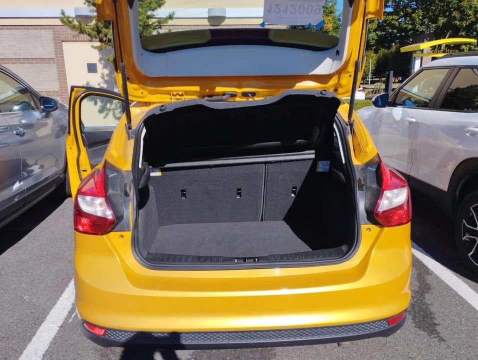 2012 Ford Focus 3rd Gen - Image 6 of 9