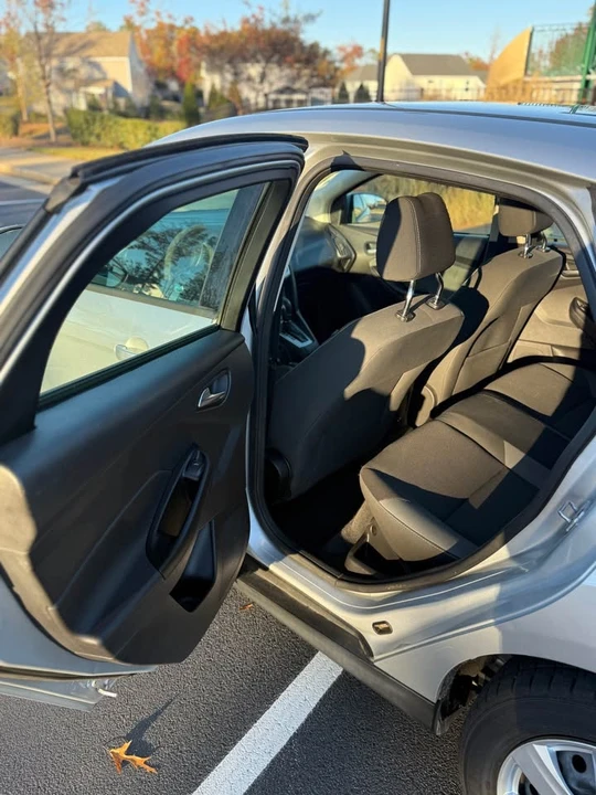 2012 Ford Focus 3rd Gen - Image 5 of 9