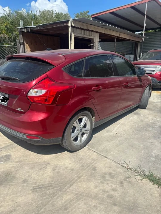 2012 Ford Focus 3rd Gen - Image 2 of 8