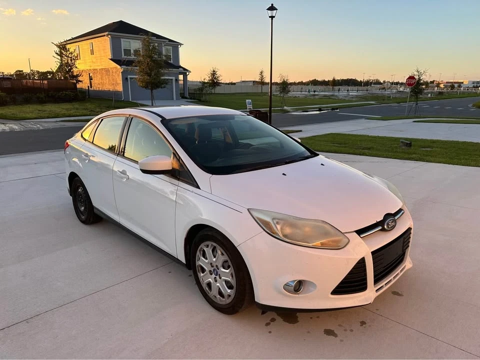 2012 Ford Focus 3rd Gen - Image 2 of 8