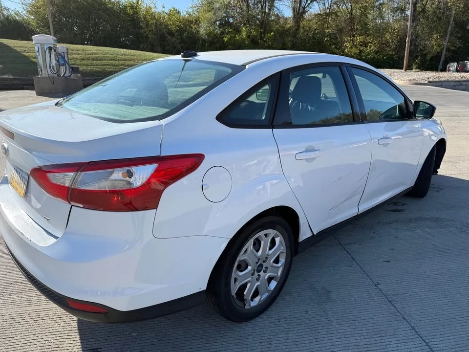 2012 Ford Focus 3rd Gen - Image 5 of 13