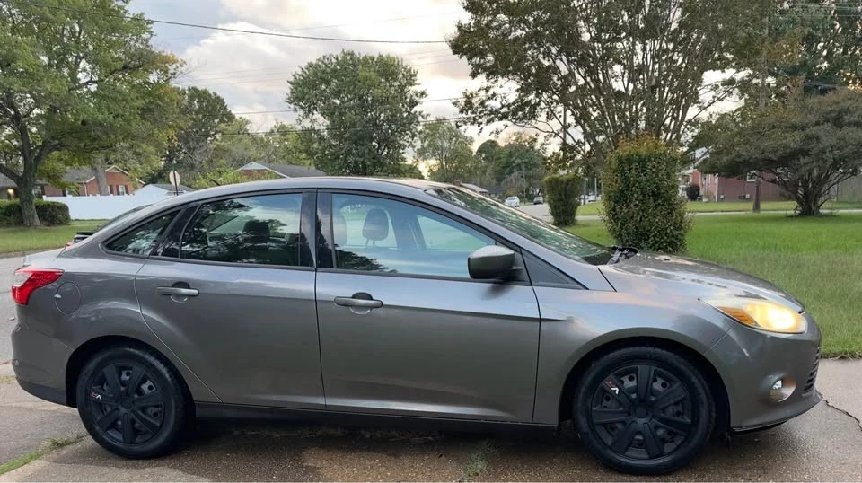 2012 Ford Focus 3rd Gen - Image 3 of 13
