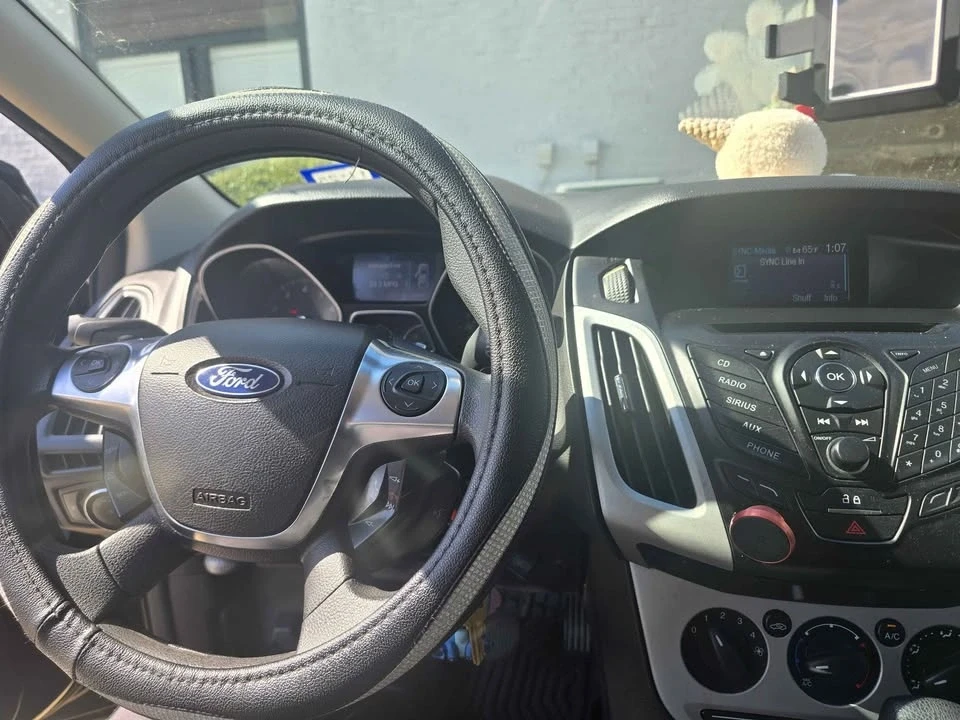2012 Ford Focus 3rd Gen - Image 2 of 9