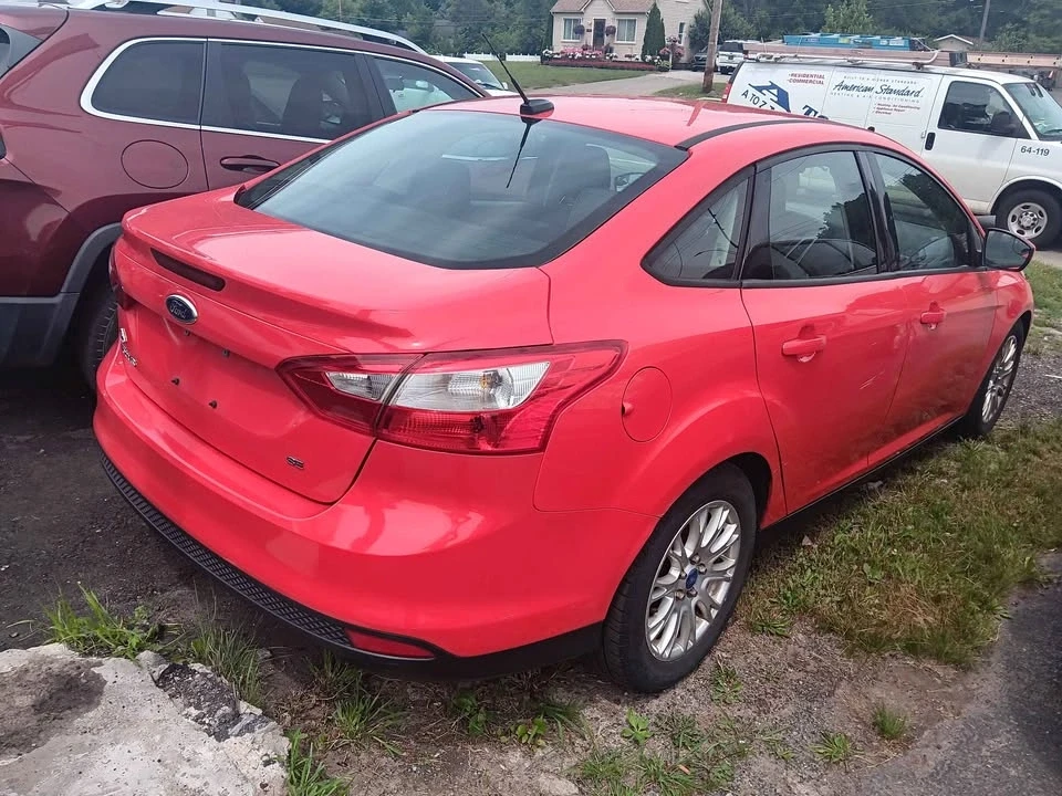 2012 Ford Focus 3rd Gen - Image 2 of 5