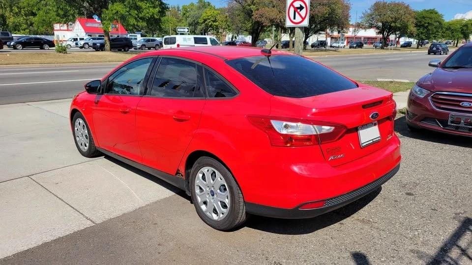 2012 Ford Focus 3rd Gen - Image 4 of 12