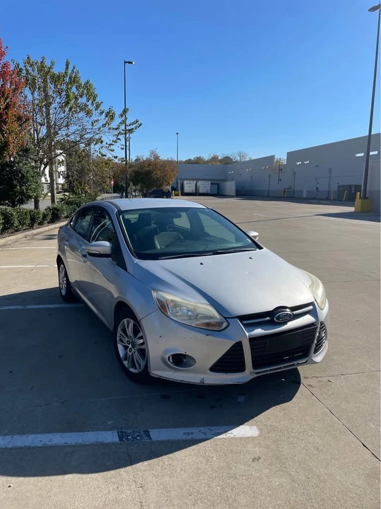 2012 Ford Focus 3rd Gen - Image 2 of 10