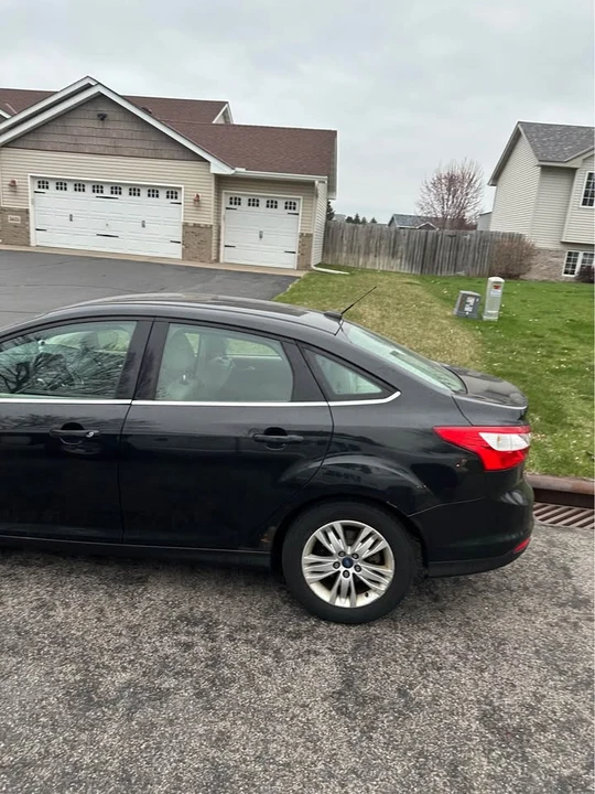 2012 Ford Focus 3rd Gen - Image 2 of 2