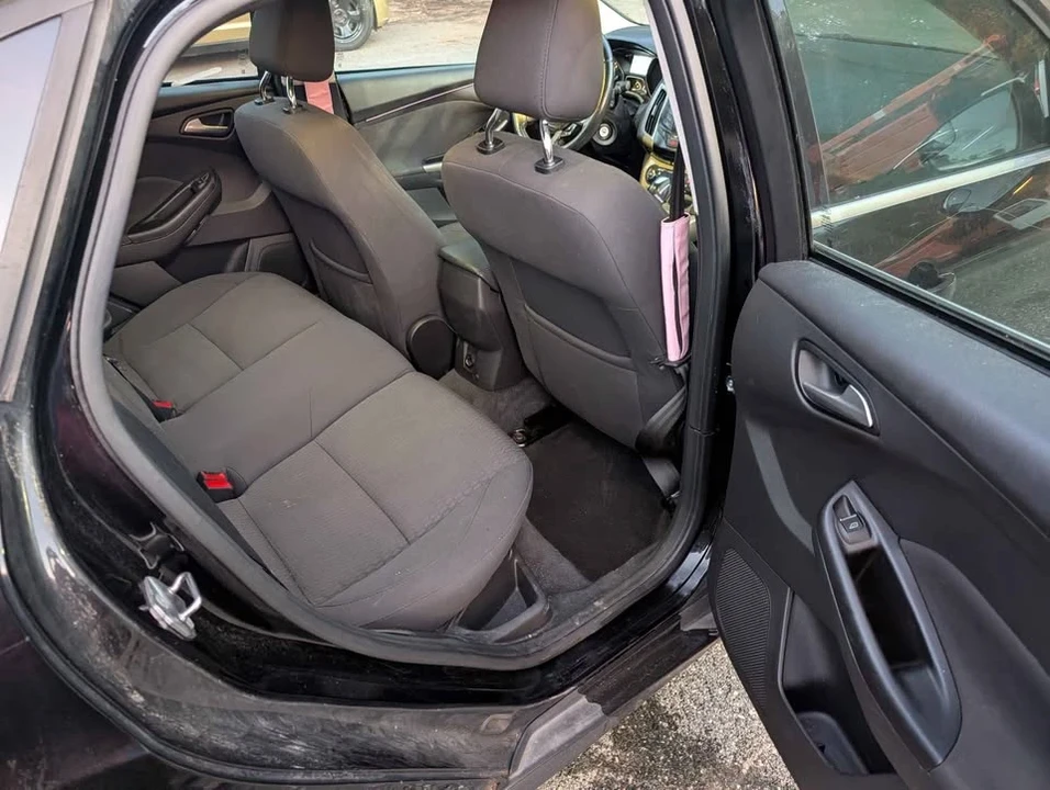 2012 Ford Focus 3rd Gen - Image 5 of 11