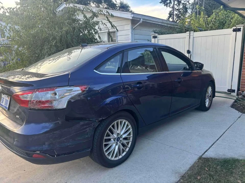 2012 Ford Focus 3rd Gen - Image 2 of 11