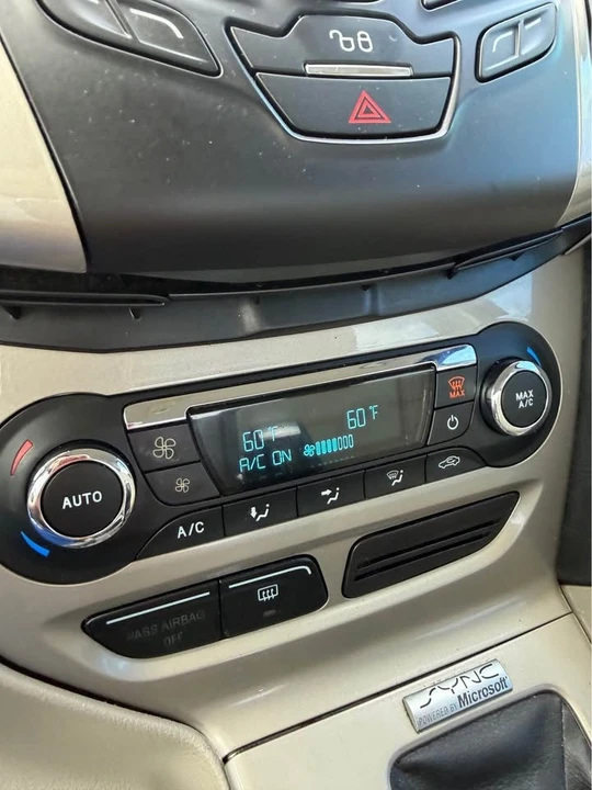 2012 Ford Focus 3rd Gen - Image 11 of 15