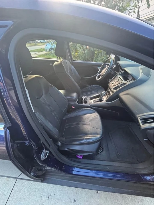2012 Ford Focus 3rd Gen - Image 5 of 11