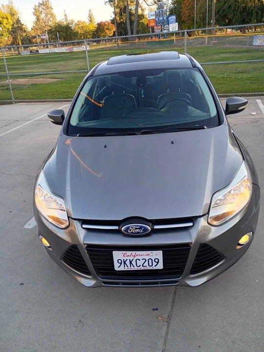 2012 Ford Focus 3rd Gen - Image 2 of 17