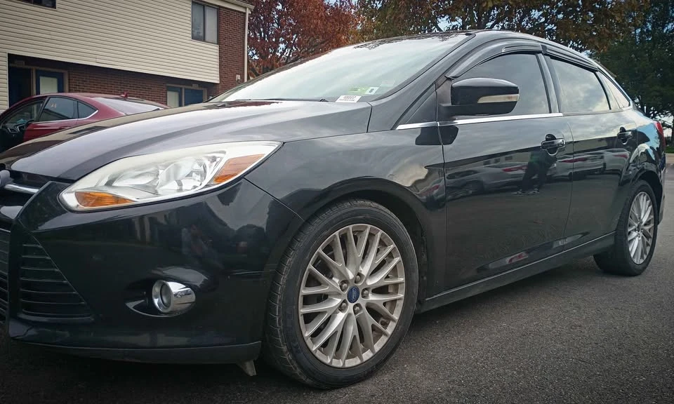 2012 Ford Focus 3rd Gen - Image 9 of 15