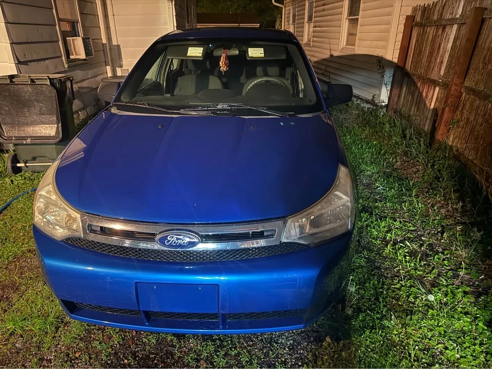 2012 Ford Focus 2nd Gen - Image 2 of 13