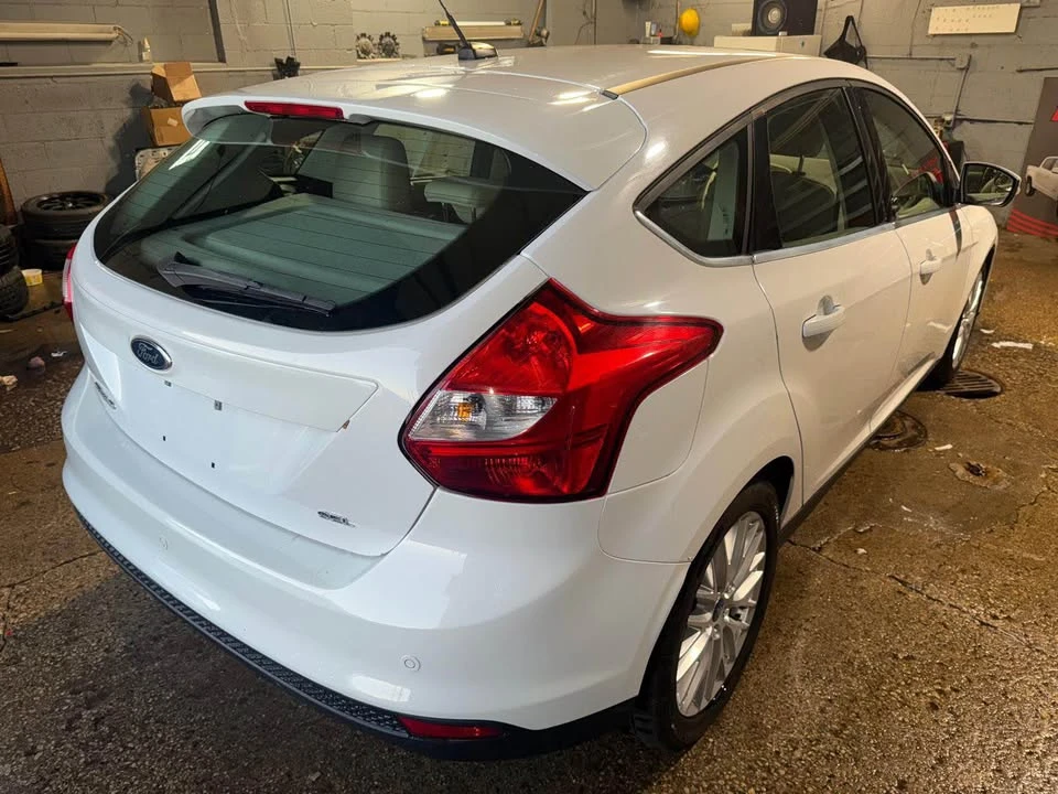 2012 Ford Focus 3rd Gen - Image 7 of 11