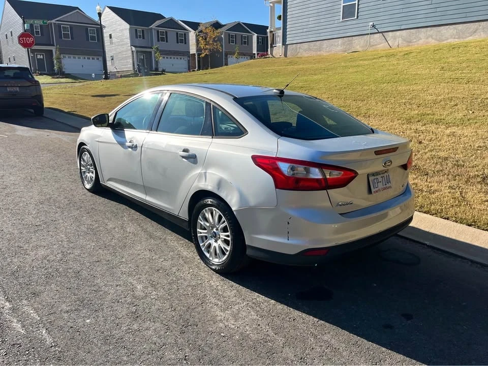 2012 Ford Focus 3rd Gen - Image 4 of 11