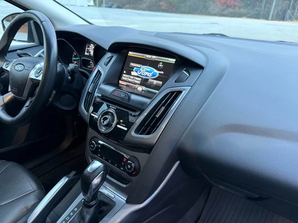2012 Ford Focus 3rd Gen - Image 9 of 16