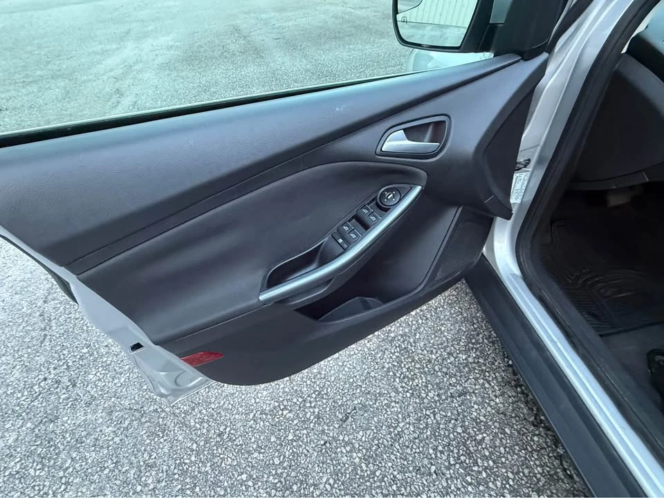 2012 Ford Focus 3rd Gen - Image 15 of 16