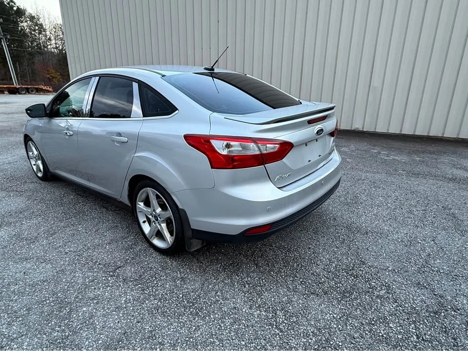 2012 Ford Focus 3rd Gen - Image 5 of 16