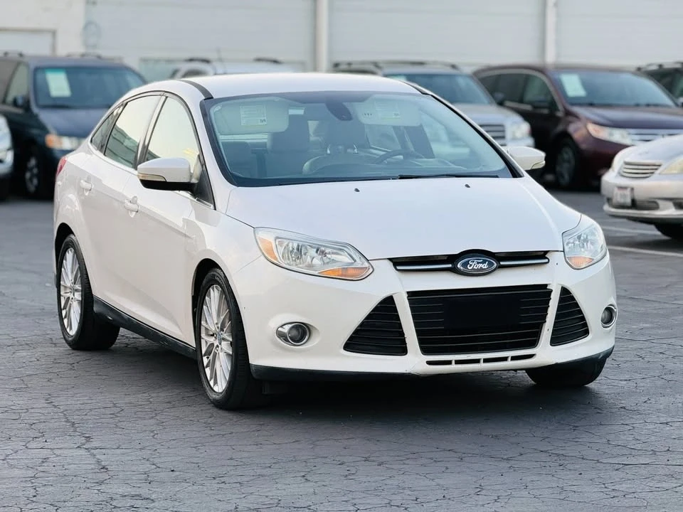 2012 Ford Focus 3rd Gen - Image 3 of 9