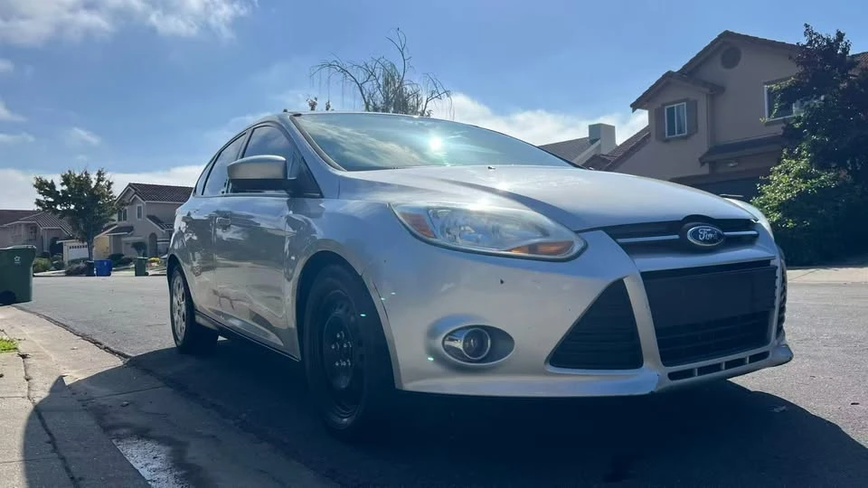 2012 Ford Focus 3rd Gen - Image 3 of 18