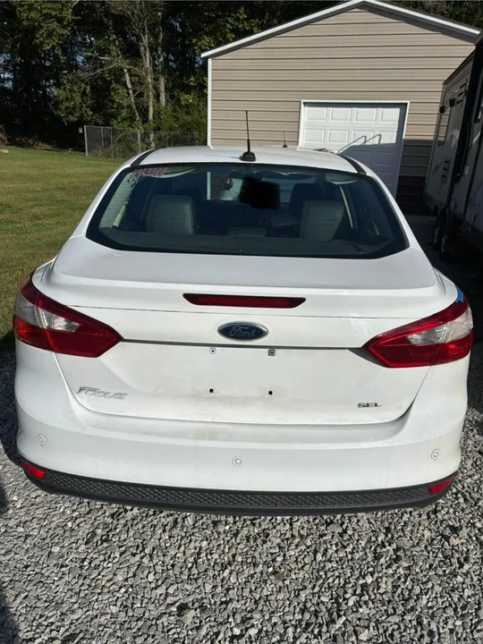 2012 Ford Focus 3rd Gen - Image 2 of 9