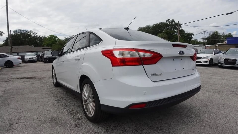 2012 Ford Focus 3rd Gen - Image 3 of 3
