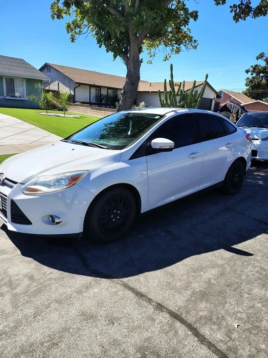 2012 Ford Focus 3rd Gen - Image 2 of 6