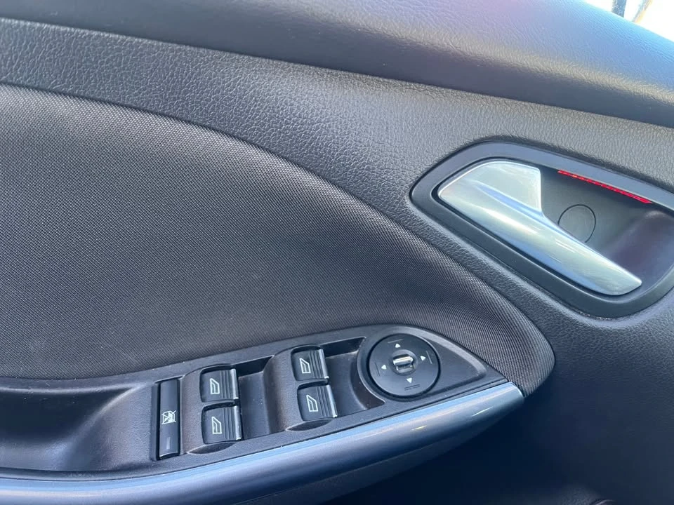 2012 Ford Focus 3rd Gen - Image 16 of 19