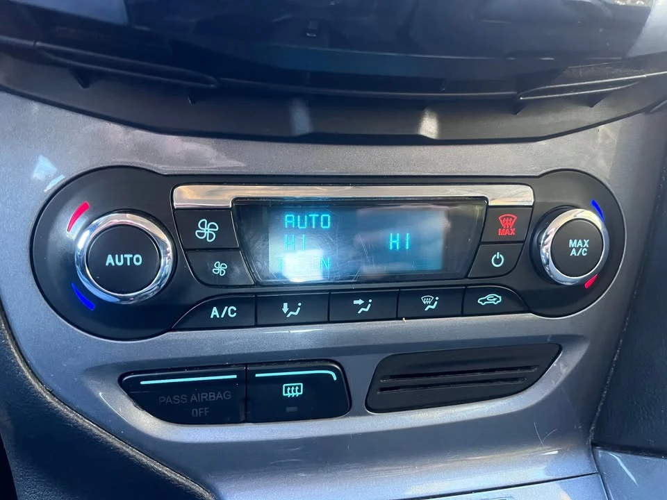 2012 Ford Focus 3rd Gen - Image 13 of 19