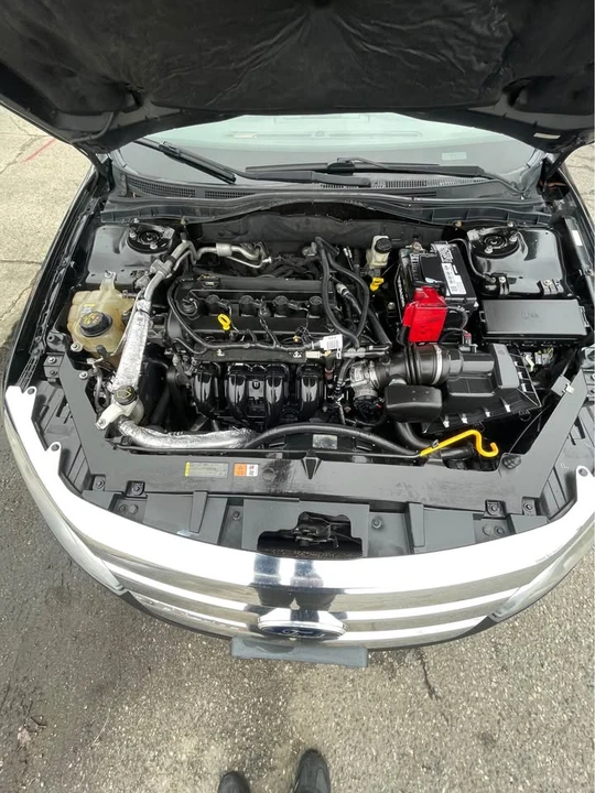 2012 Ford Fusion 1st Gen - Image 15 of 16