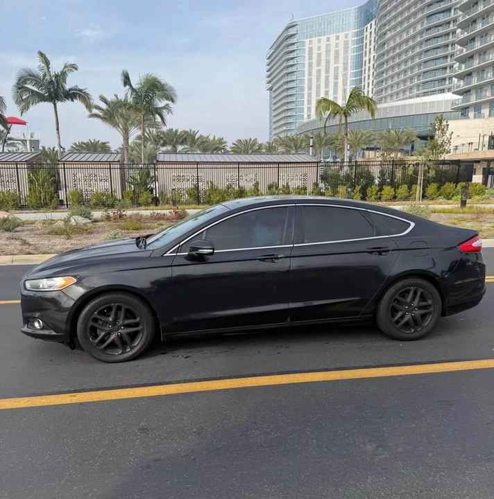 2012 Ford Fusion 1st Gen - Image 6 of 8