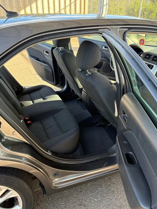 2012 Ford Fusion 1st Gen - Image 11 of 13