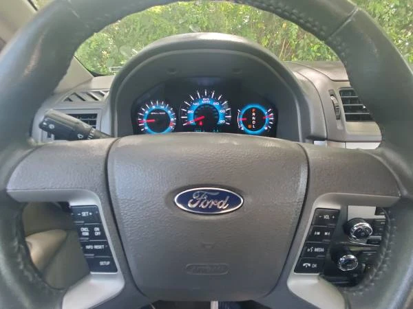 2012 Ford Fusion 1st Gen - Image 8 of 30